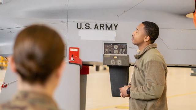 Students partner with Soldiers to learn about drones, tech careers