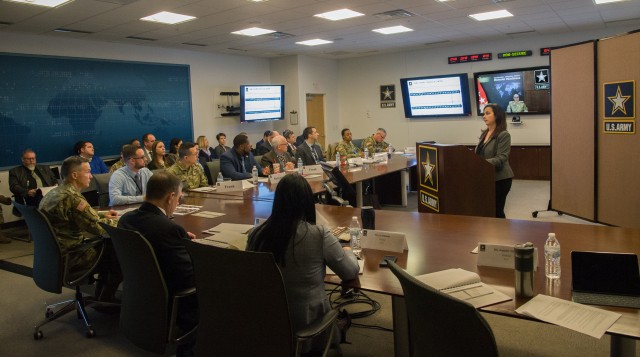 CECOM Brings AMC Commander Up to Speed