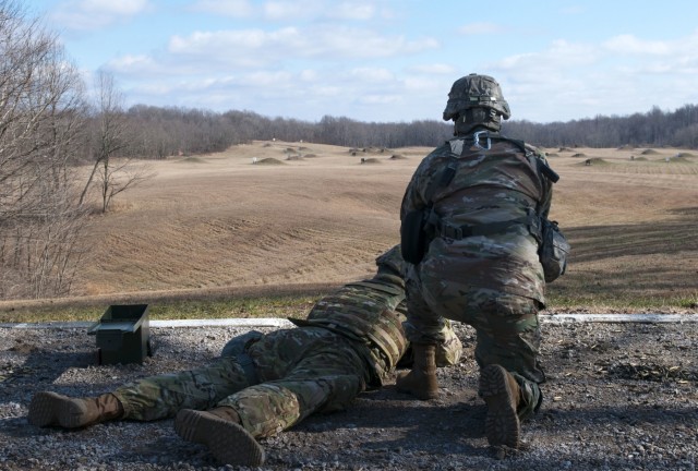 4th Cav. MFTB Soldiers build cohesion among reserve component units