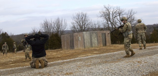 4th Cav. MFTB Soldiers build cohesion among reserve component units