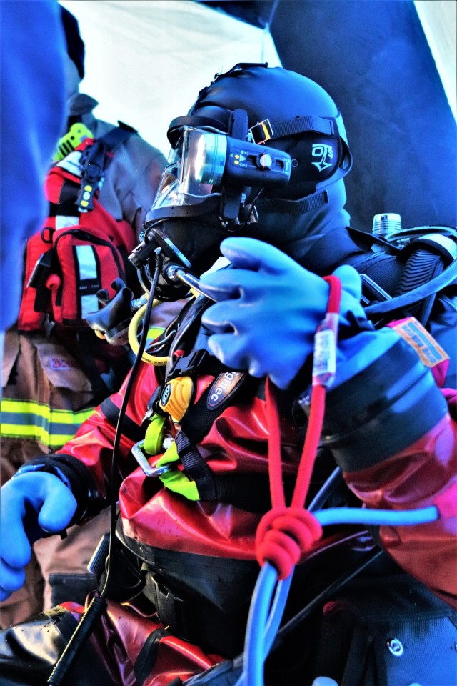 Rescue training: Fort McCoy firefighters learn, practice diving under ice