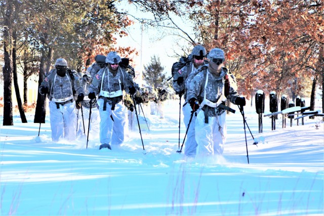 CWOC Class 19-03 students complete snowshoe training at Fort McCoy
