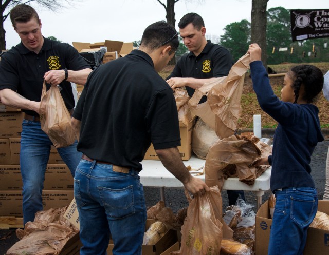 OCS students provide support to food drive