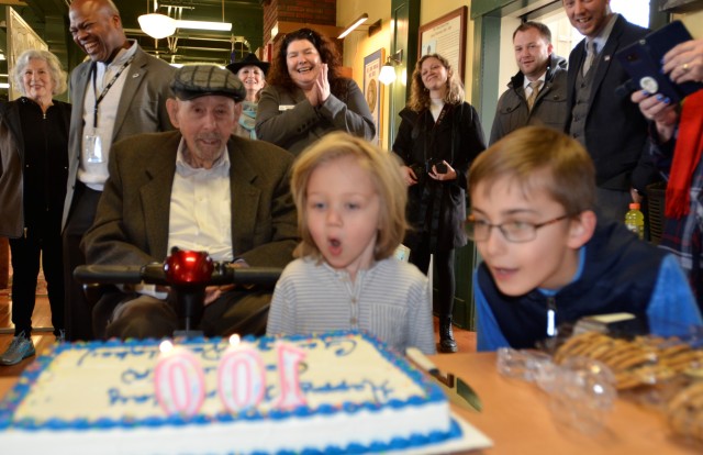 D-Day veteran celebrates 100th B-Day with JBLM