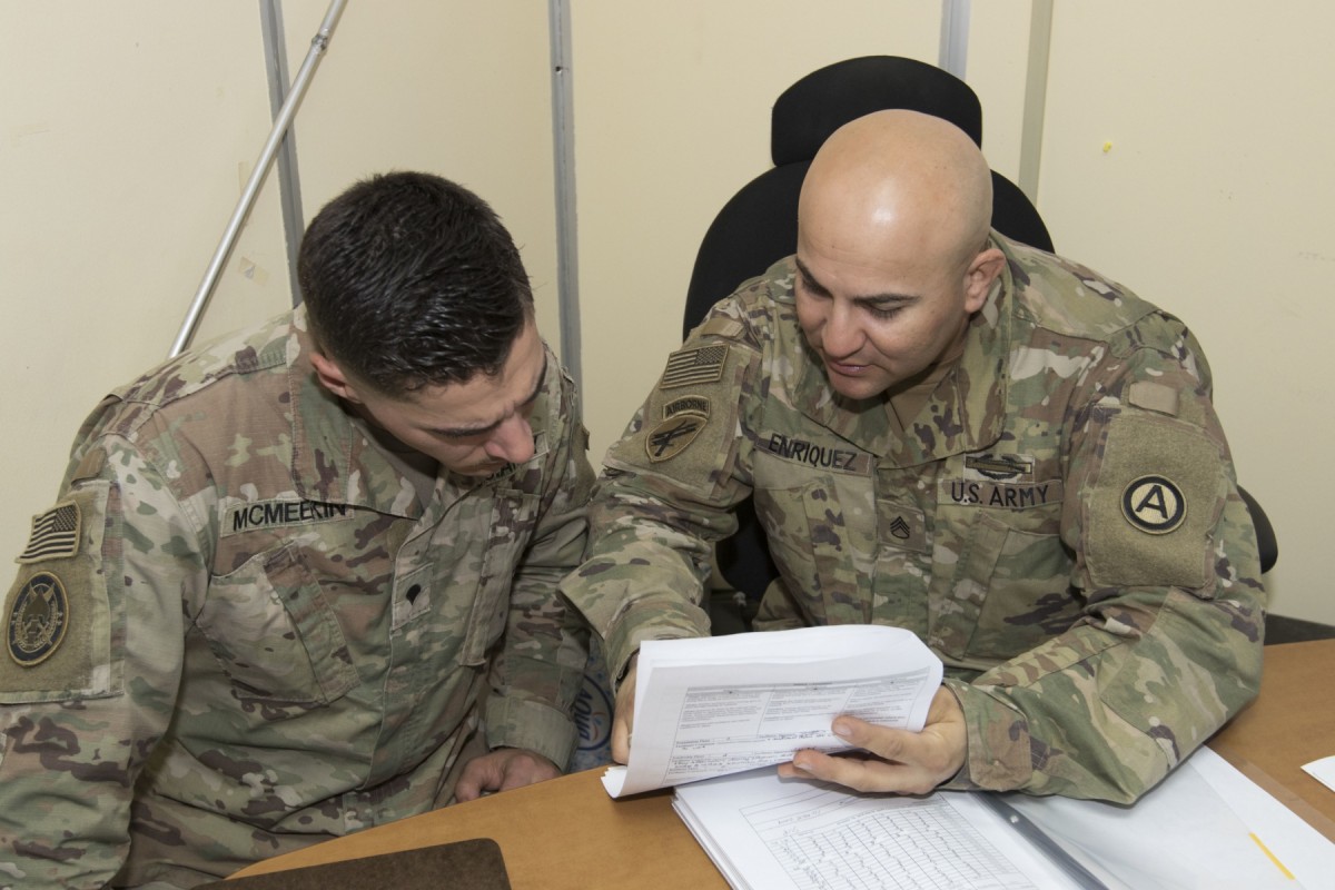 Army Leadership Instructor Takes Pride In Teaching Article The