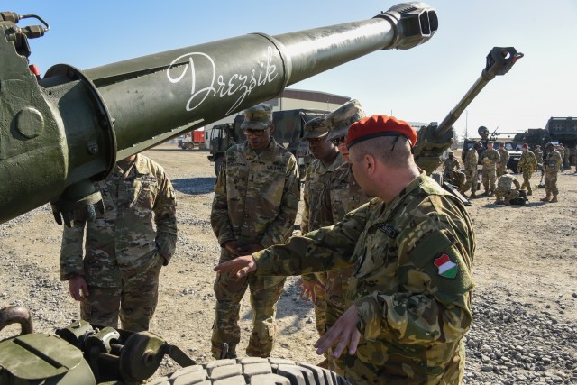 Dynamic Front 19: Static Display Day