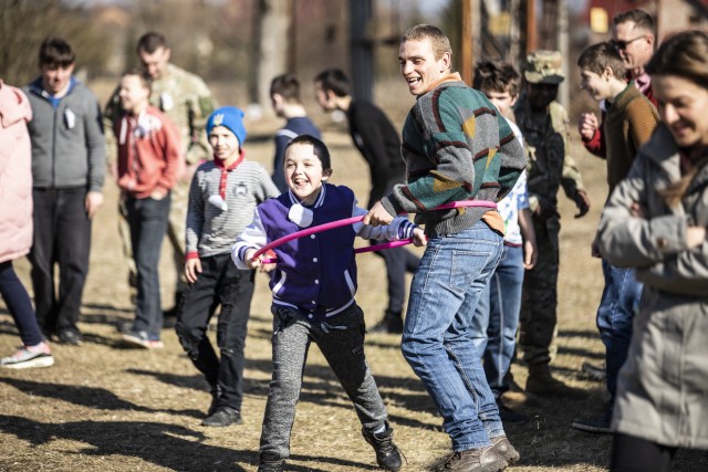 Tennessee Guardsmen visit Ukrainian special-needs orphanage