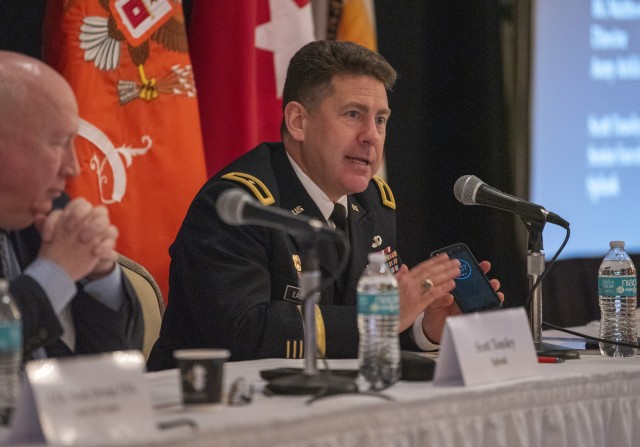 Army leaders discuss benefits, challenges with AI systems