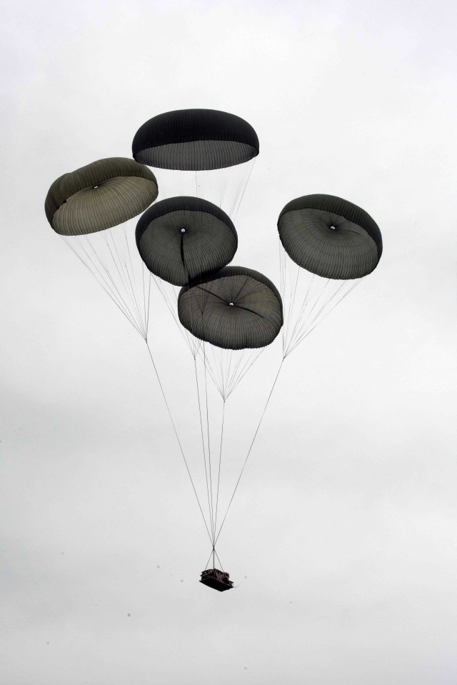 82nd Airborne Soldiers conduct airdrop tests of Joint Light Tactical Vehicle