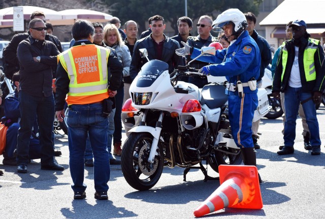 Japanese police train Camp Zama motorcyclists