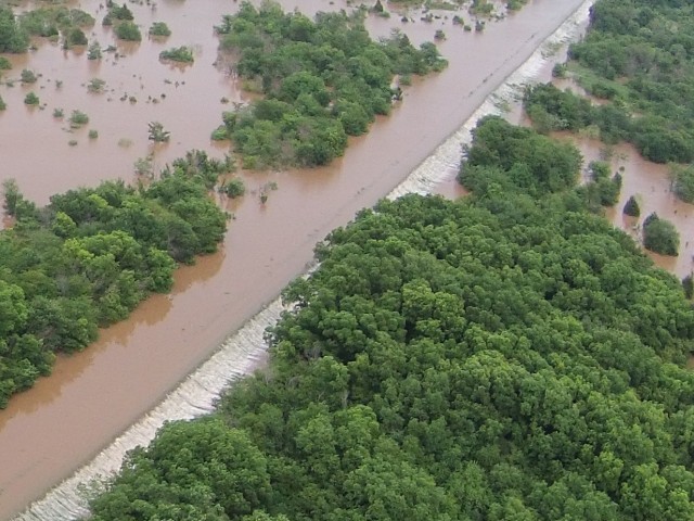 The Cumberland Levee Breach: Causes, solutions and cost savings in the aftermath of the '15 Flood