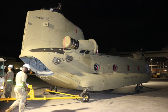 599th Trans. Bde. supports cargo offload at Pearl Harbor
