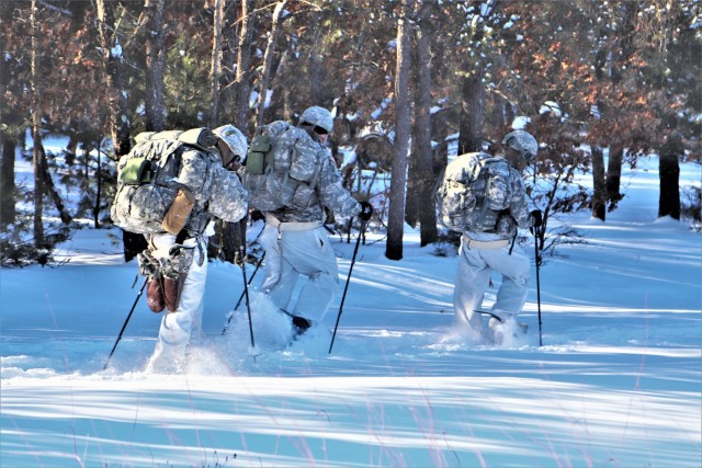 CWOC students find Fort McCoy to be fitting place for winter training