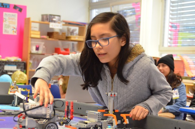 lego robotics for elementary students