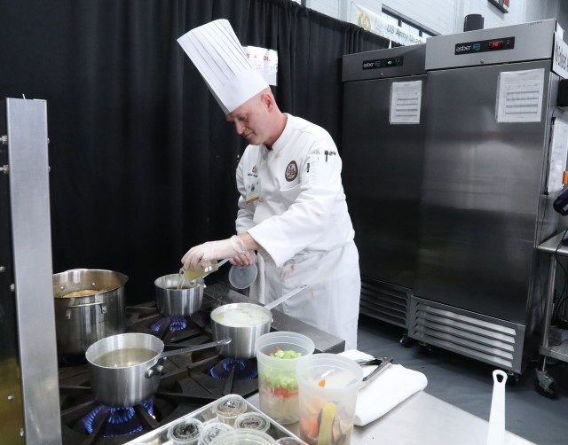 Army Cyber Command chef whips up gold in annual joint culinary competition