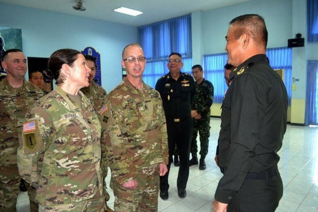 U.S. and Thai Army Engineers share best practices in combat engineering