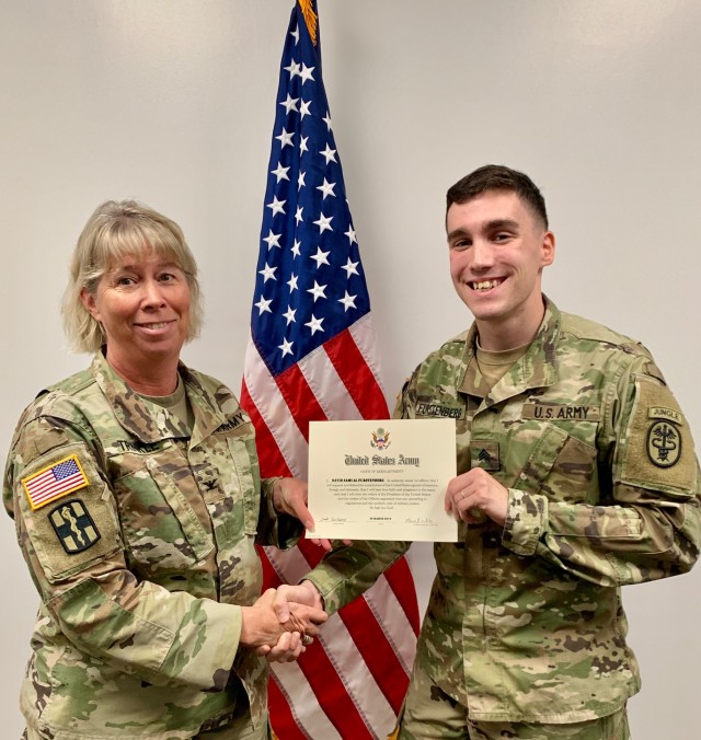 Reenlisting for ROTC