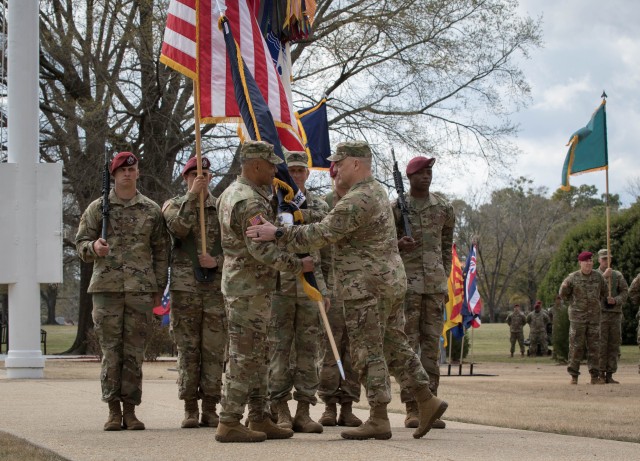 Garrett assumes command of FORSCOM