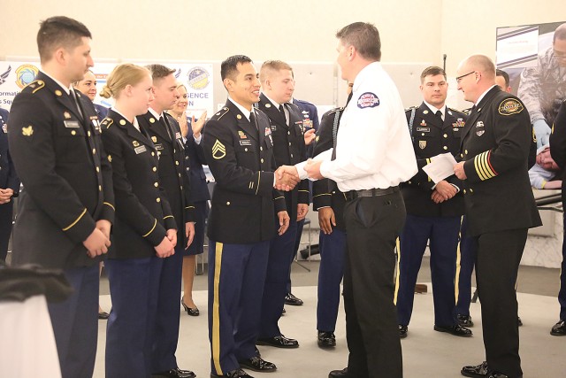 Guardsmen honored for support to Washington first responders