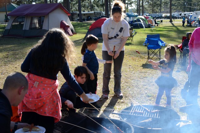 CAMPING1