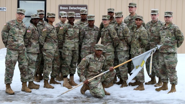Paymasters in place:  the 33rd FMSU supports the warfighter from home