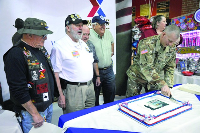 AAFES, installation honor Vietnam veterans