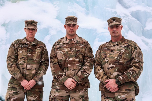 Bobsledding Soldiers