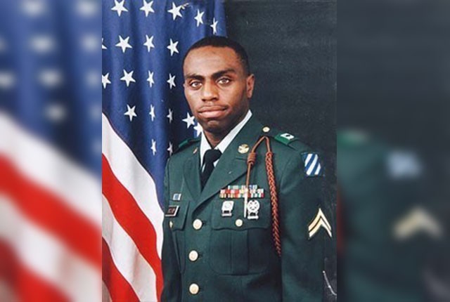Soldier Honored Posthumously with Distinguished Service Cross For 2003 Heroism