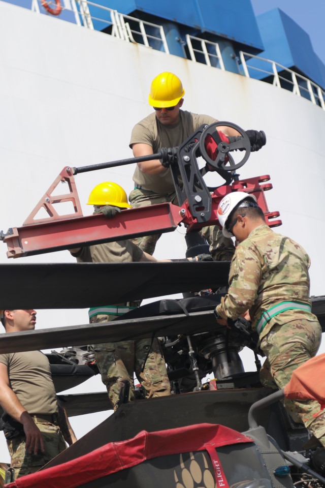 4CAB port ops at Corpus Christi, Texas