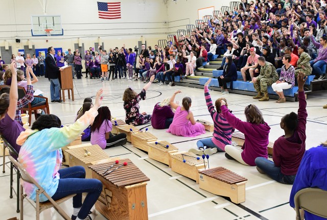 Kentucky governor joins Fort Knox community for April 11 Purple Up! Day celebration