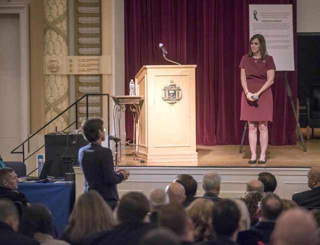 McSally delivers keynote during 'National Discussion'