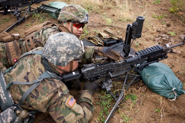 Soldiers hone combat marksmanship skills in Puerto Rico