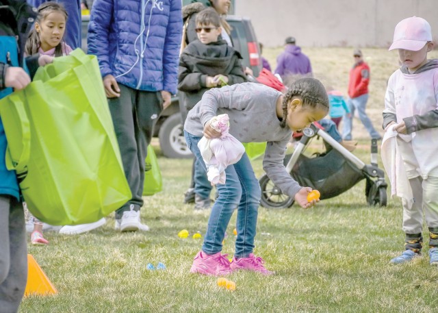 Color Fest: 2,500 attend spring-themed celebration