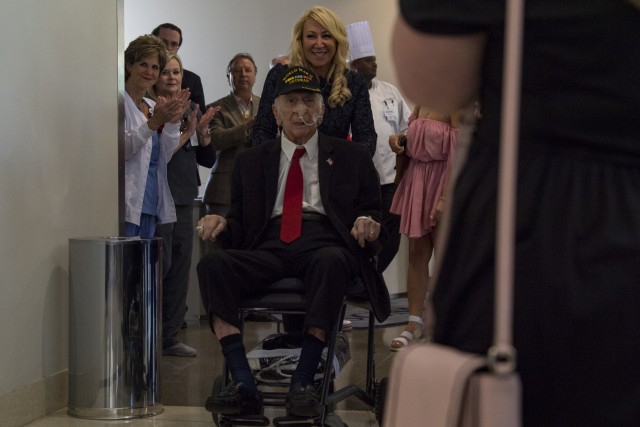 France honors WWII hero
