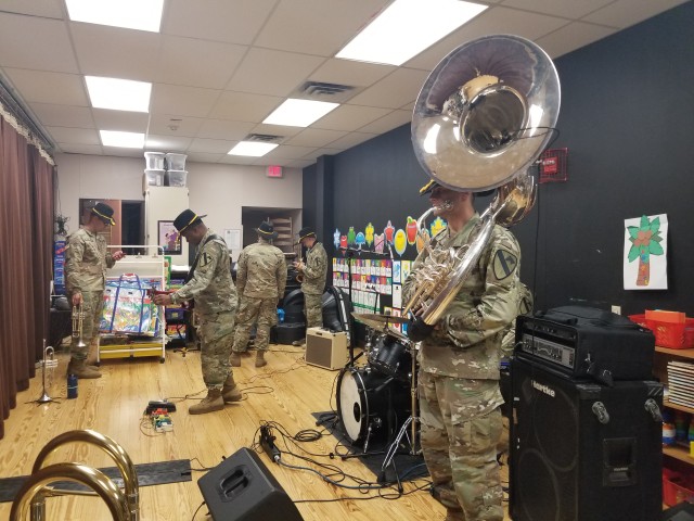 1st Cav. Div. Band plays their way across CENTEX