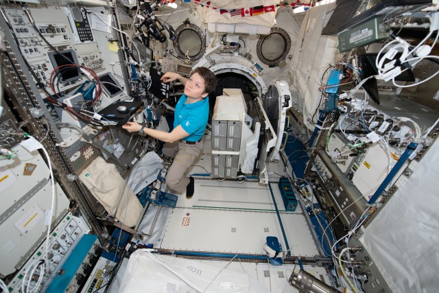 Army astronaut reflects on mission 250 miles above Earth