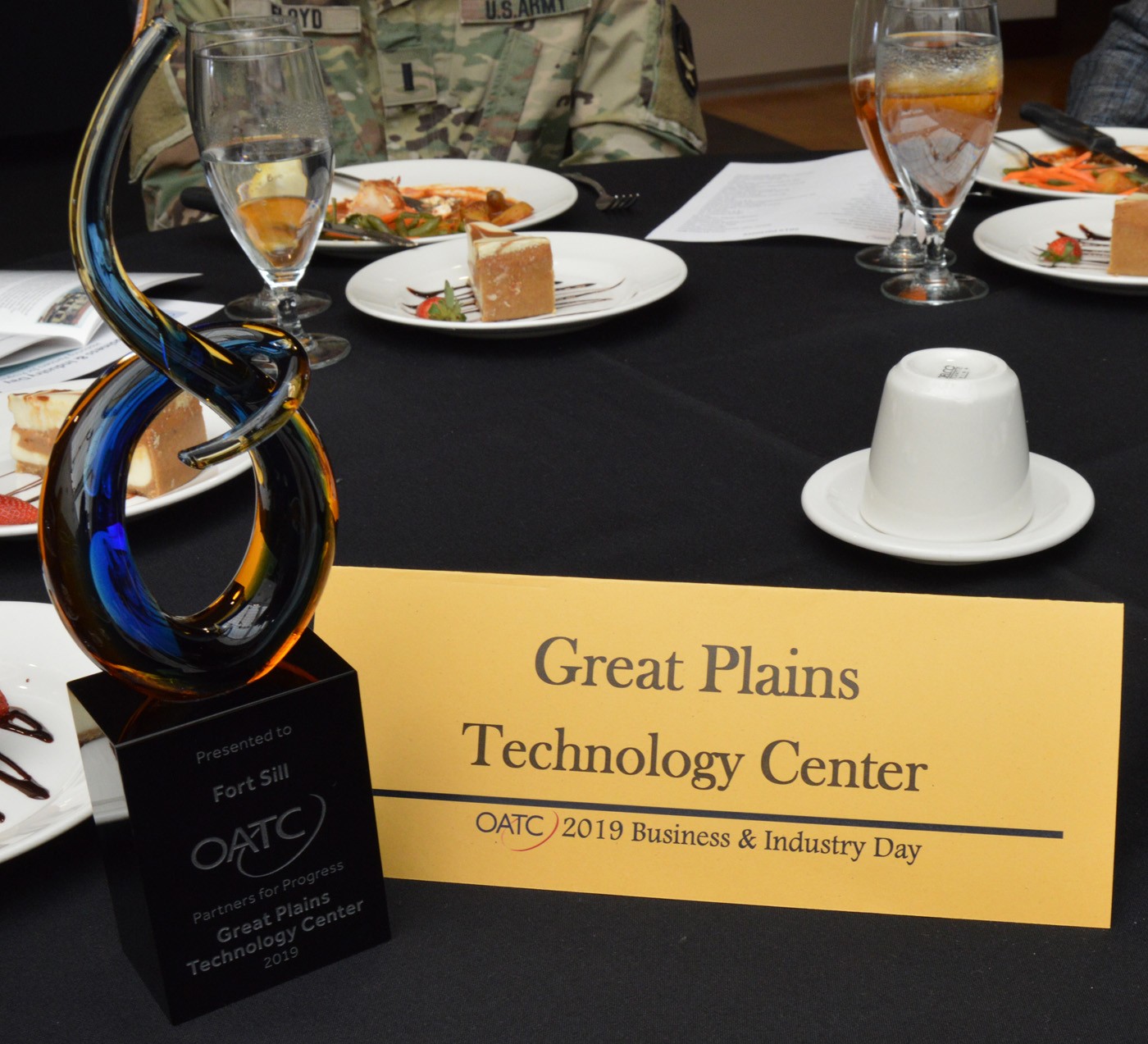 Air Defense Artillery School Honored As Top Technical Training Partner Article The United States Army