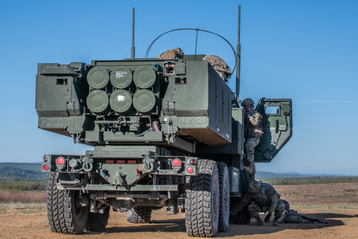 Steel Warriors Team With Airmen To Ready Rockets 