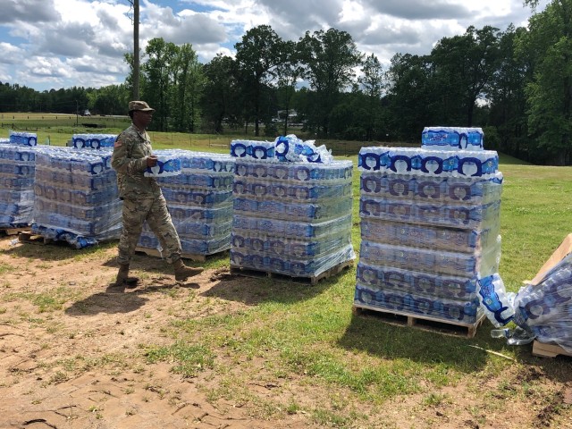 National Guard members respond to tornado