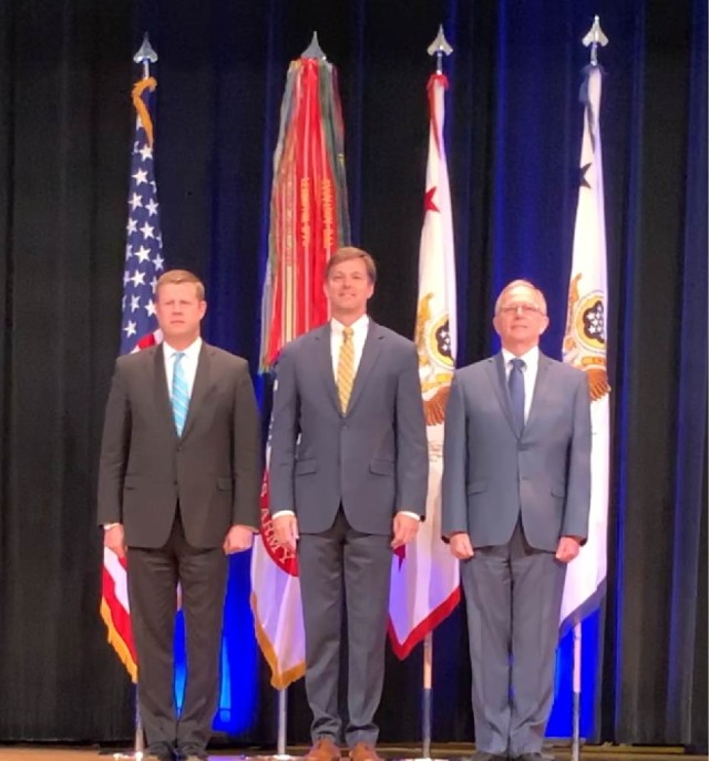 Aviation, Missile Center employee, Huntsville native honored with Army Acquisition Executive Excellence in Leadership award
