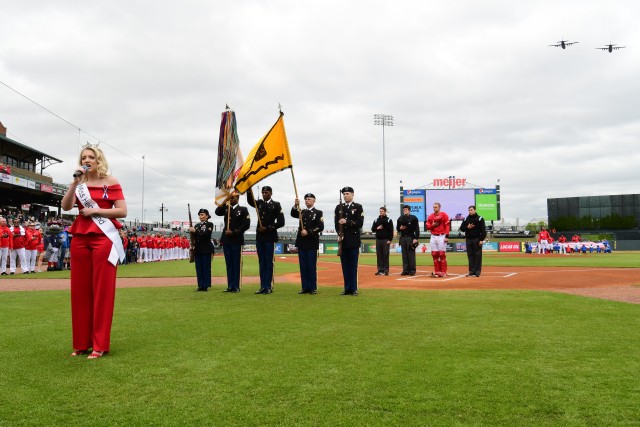 Military communities enjoy appreciation day at Louisville Bats baseball game