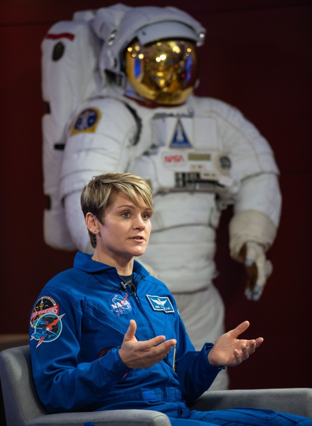 Army astronaut phones 'home' to Fort Rucker from space