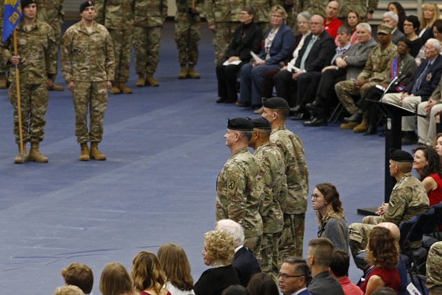 10th MTN DIV Change of Command