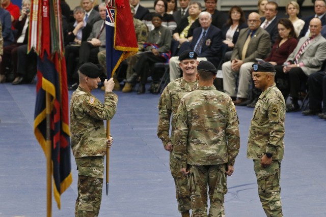 10th MTN DIV Change of Command | Article | The United States Army