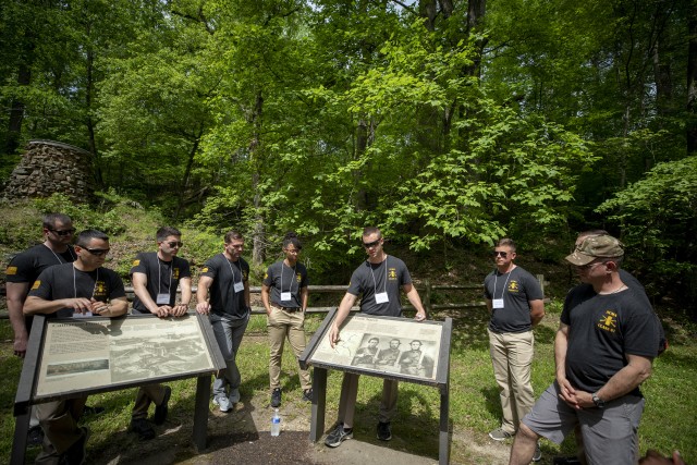 NCNG OCS students learn leadership by studying historical battles