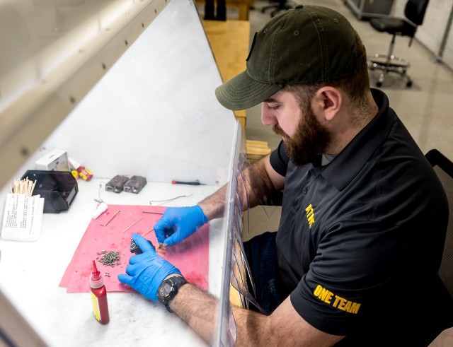 Teamwork primes training devices, boosts combat readiness