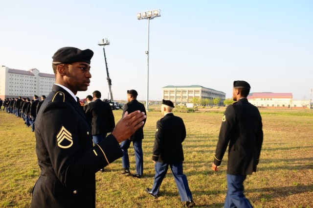 2ID/RUCD displays Warrior pride, replicates living insignia