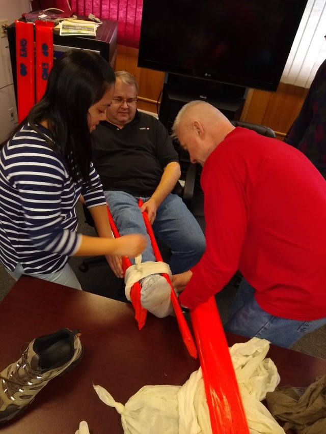 USACE employees practice first aid skills
