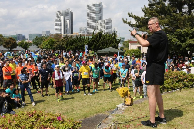 Yokohama North Dock Running Festival promotes 'camaraderie, unity'