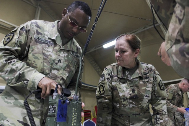 Best Cyber Warriors compete in front of ARCYBER Command Sgt. Maj. Sheryl Lyon